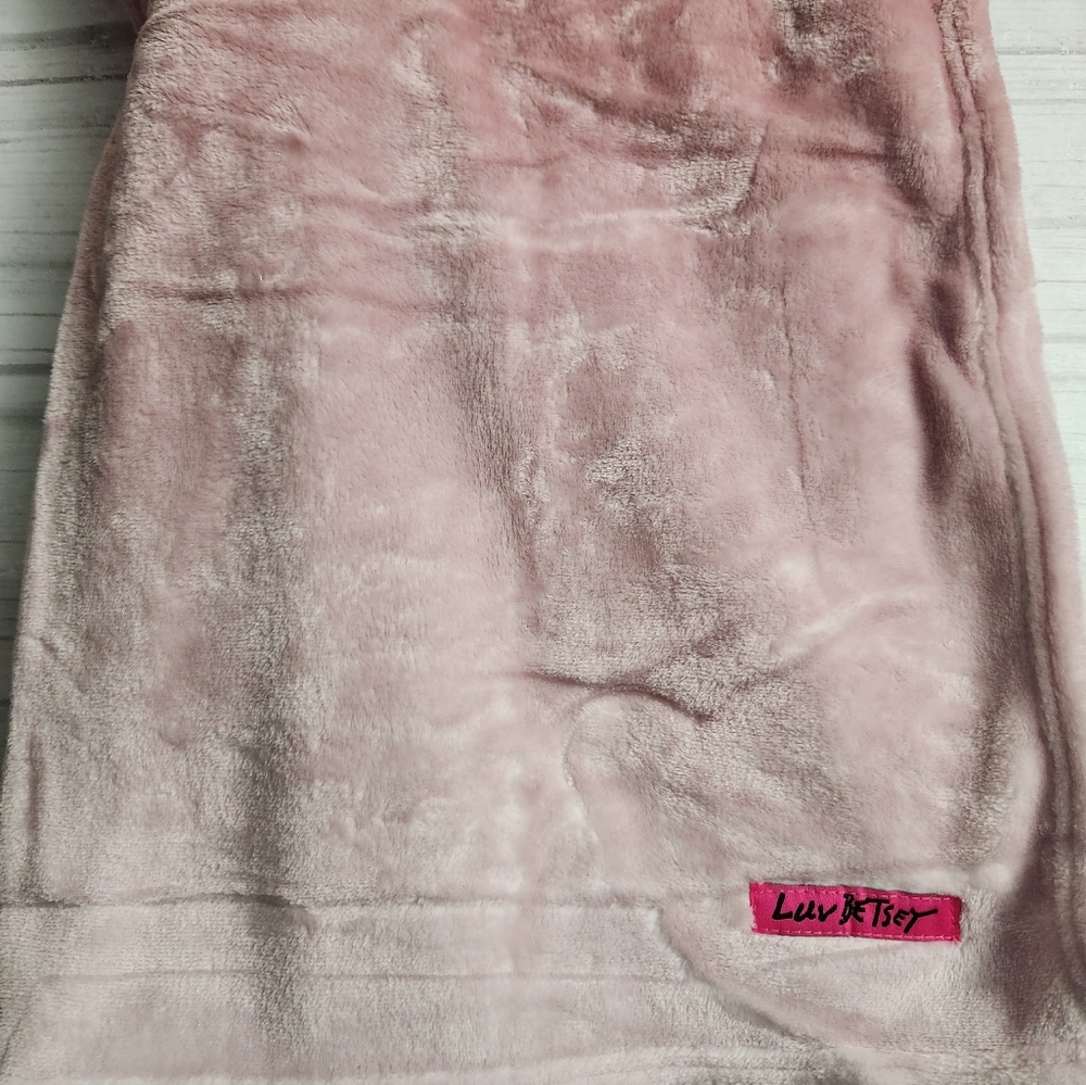 Betsey Johnson Blanket Blue Pink Ombré Ultra Soft Plush Throw - Picture 5 of 7
